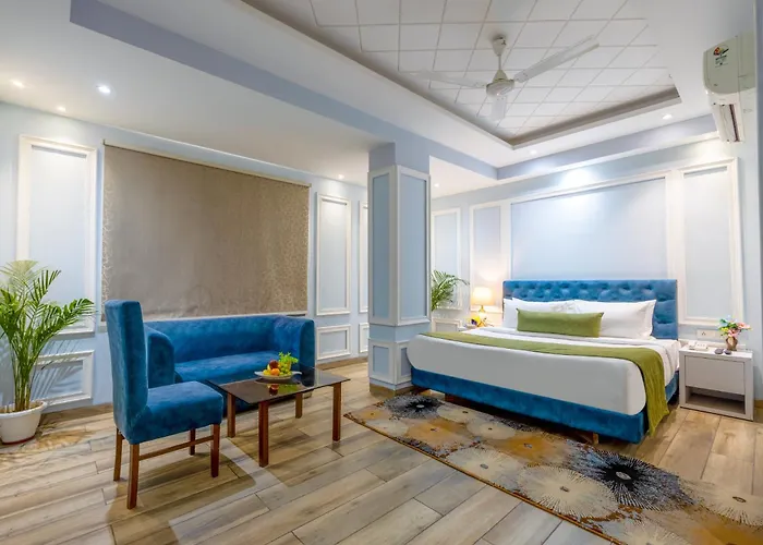 Opo Horizon Stanley Aerocity , Free Airport Pickup Or Drop New Delhi